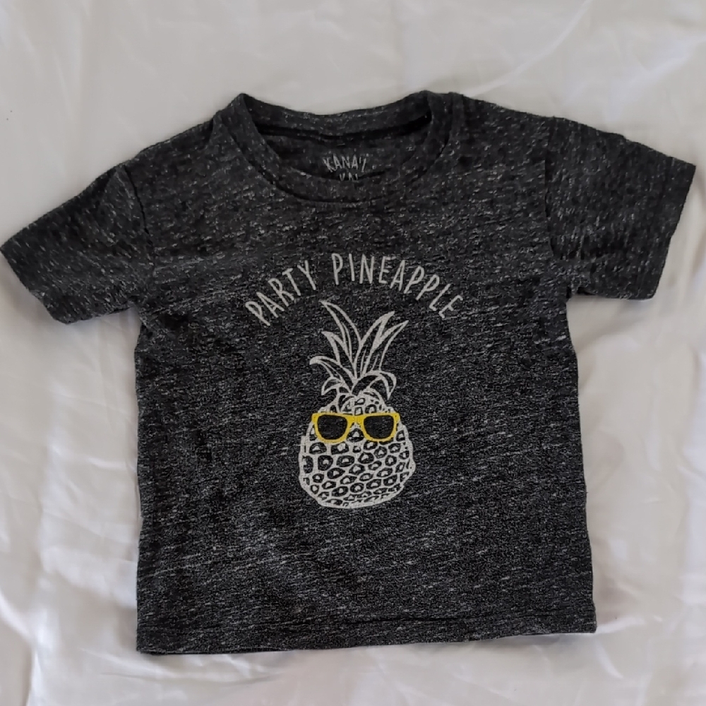 Kana'i Kai Hawaii Pineapple Graphic Tee - Charcoal - 18-24 Mo